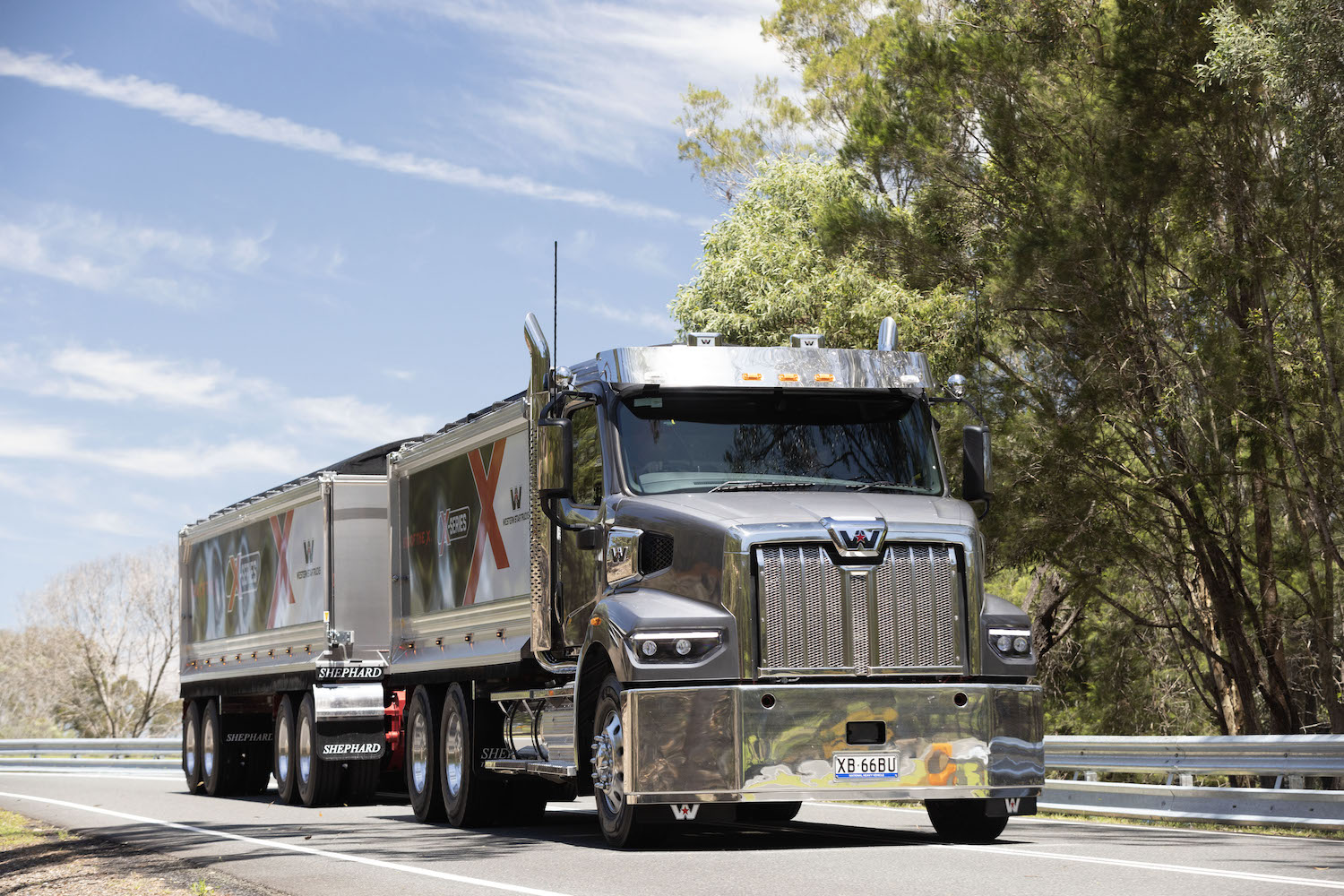 Penske Australia 01